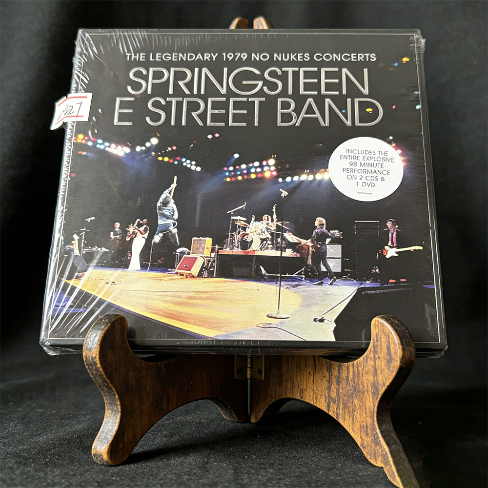 CD  This Is The Live Album Tit - огляд і ціна Live Rock